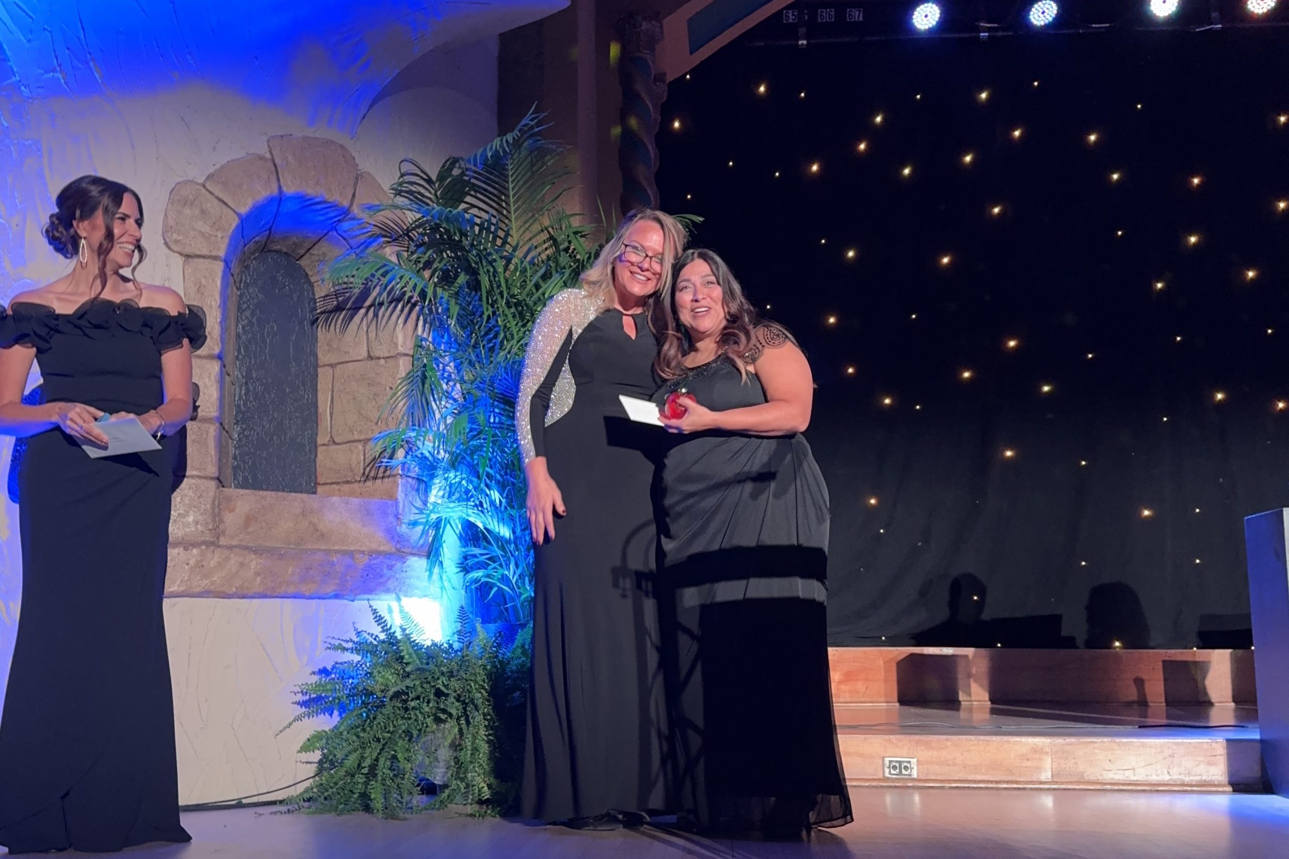 Graciela Miranda is awarded a free trip to NYC by Educational Destinations Director of Sales Sarah Huffman