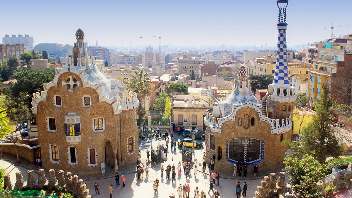 Educational history trips for students to Spain