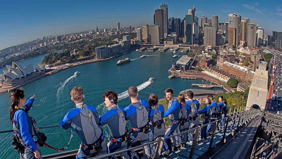 Educational natural wonders trips for students to Australia