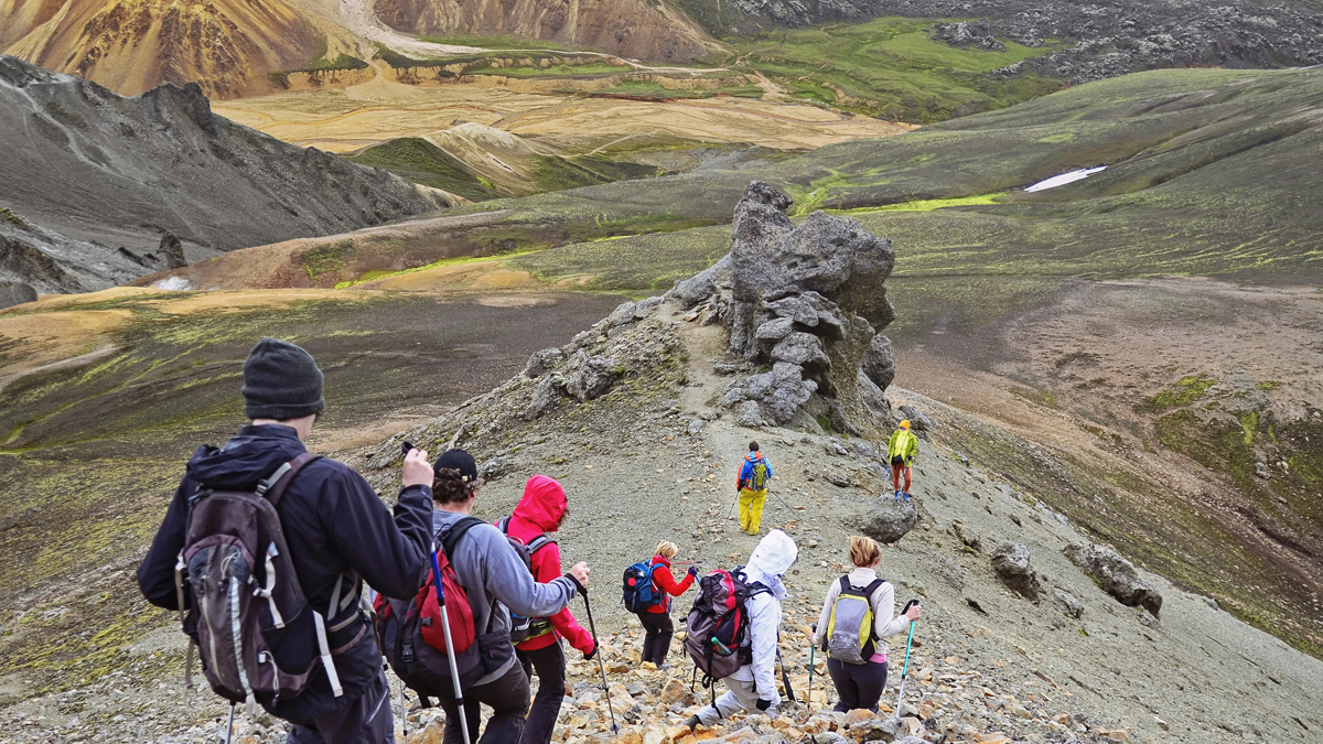 Educational natural wonders trips for students to Iceland
