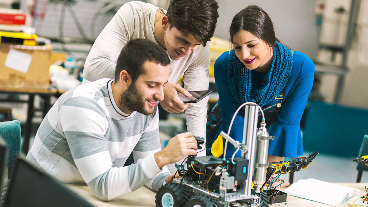 Educational STEM trips for students to Wichita