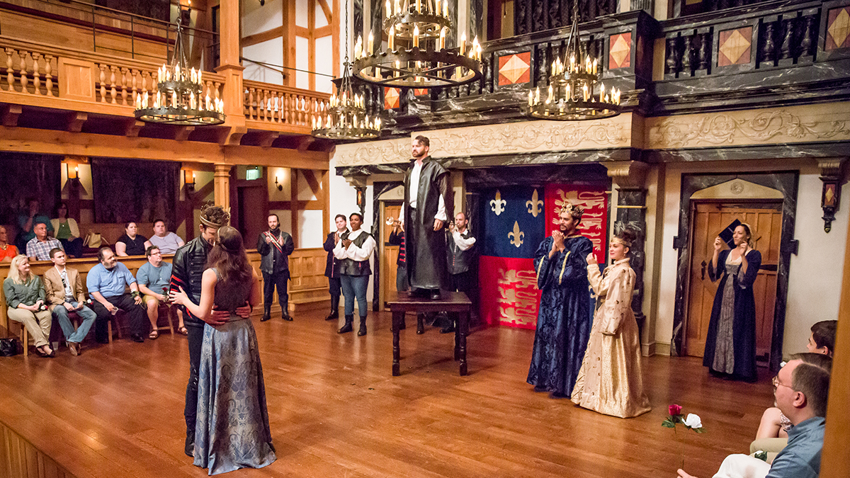 Educational theatre trips for students to Staunton