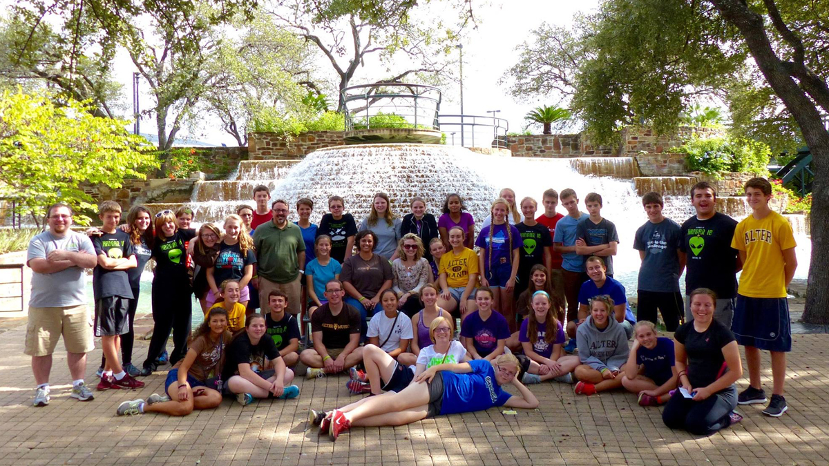 Educational theme park trips for students to Six Flags